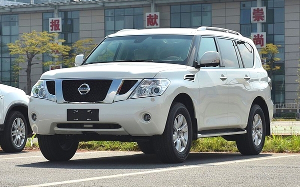 nissan livina，Nissan Livina，优雅与性能的完美结合