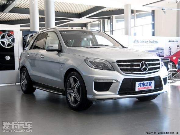 奔驰ml350报价，奔驰ML350报价及其市场表现