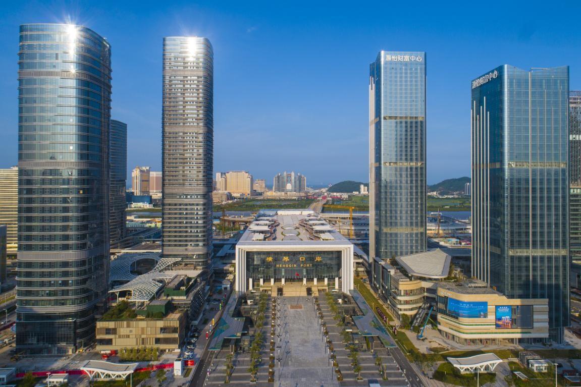 2025新澳门正版免费大全，澳门正版免费大全，探索未来的机遇与挑战（2025展望）